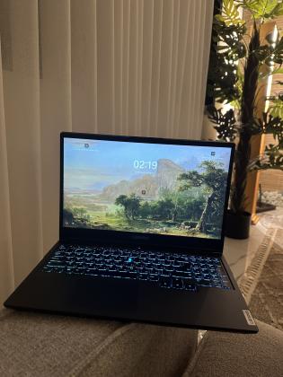מחשב lenovo legion 5 בגודל 15