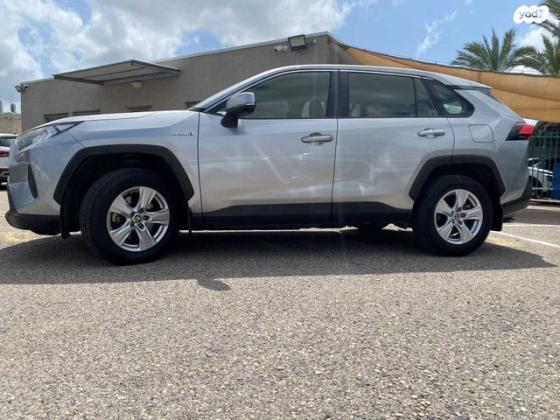 טויוטה RAV4 הייבריד E-volve הייבריד אוט' 2.5 (178 כ''ס) בנזין 2019 למכירה בחיפה