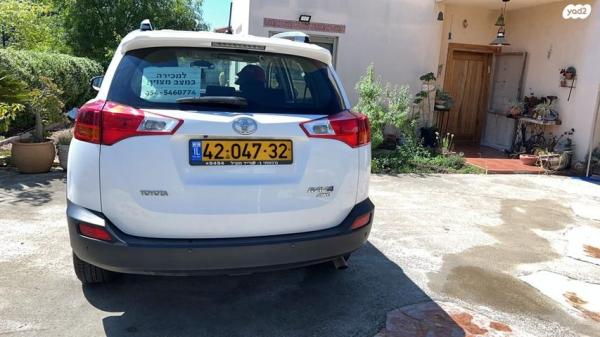 טויוטה RAV4 ארוך 4X4 Premium אוט' 2.0 (151 כ''ס) בנזין 2015 למכירה בנהריה