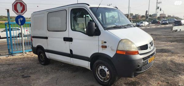 רנו מאסטר קצר/בינוני בינוני ידני דיזל 2.5 (120 כ''ס) דיזל 2009 למכירה בקרני שומרון