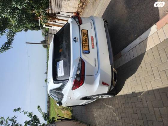 לקסוס RX200t 4X4 Luxury אוט' 2.0 (238 כ''ס) בנזין 2017 למכירה בפרדס חנה כרכור