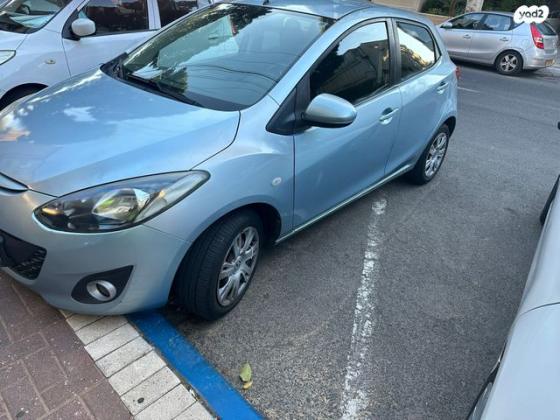 מאזדה H Dynamic אוט' 1.5 (103 כ"ס) בנזין 2011 למכירה ברמת גן