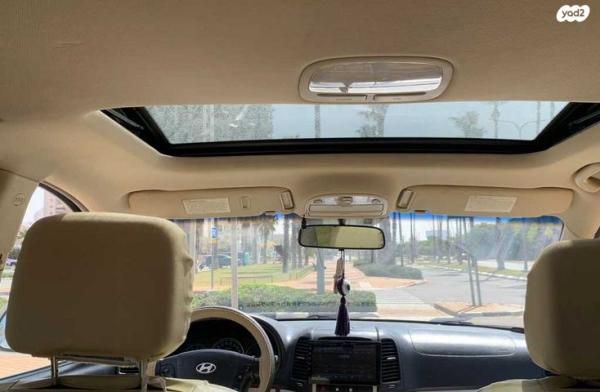 יונדאי סנטה פה 4X4 Executive אוט' בנזין 5 מק' 2.7 (189 כ''ס) בנזין 2009 למכירה בבת ים