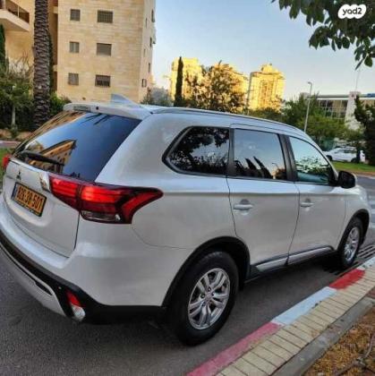 מיצובישי אאוטלנדר Intense אוט' 7 מק' 2.0 (150 כ"ס) בנזין 2019 למכירה בראשון לציון