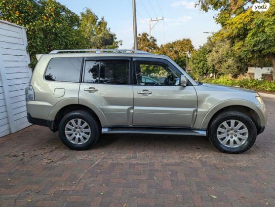 מיצובישי פג'רו ארוך 4X4 Dakar אוט' דיזל 7 מק' 3.2 (170 כ''ס) דיזל 2008 למכירה בתל מונד