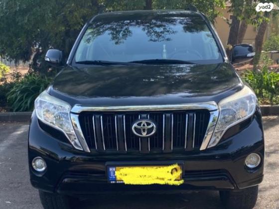 טויוטה לנד קרוזר ארוך 4X4 Select AC אוט' דיזל 7 מק' 3.0 (190 כ''ס) דיזל 2014 למכירה בטובא זנגריה