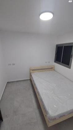 חיים נחמן ביאליק 107 (שכונה א)