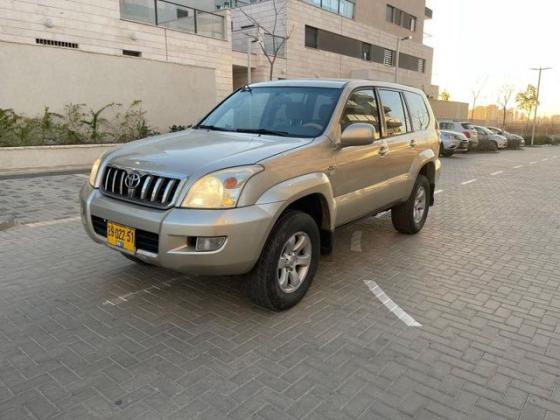 טויוטה לנד קרוזר ארוך 4X4 Luxury אוט' דיזל 8 מק' 3.0 (166 כ''ס) דיזל 2004 למכירה בבאר שבע