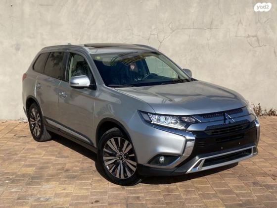 מיצובישי אאוטלנדר Instyle אוט' 7 מק' 2.0 (150 כ"ס) בנזין 2019 למכירה בנתניה