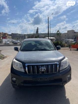 טויוטה לנד קרוזר ארוך 4X4 Select אוט' דיזל 7 מק' 3.0 (173 כ''ס) דיזל 2010 למכירה בעראבה