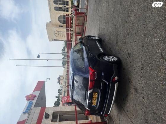 מיצובישי אאוטלנדר Instyle אוט' 7 מק' 2.0 (150 כ"ס) בנזין 2016 למכירה בקרית יערים