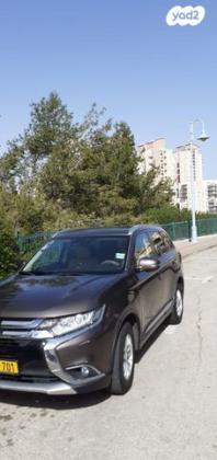 מיצובישי אאוטלנדר Intense אוט' 5 מק' 2.0 (150 כ"ס) בנזין 2017 למכירה בחיפה