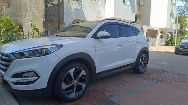 יונדאי טוסון Open Sky אוט' בנזין 2.0 (155 כ"ס) בנזין 2017 למכירה באשדוד