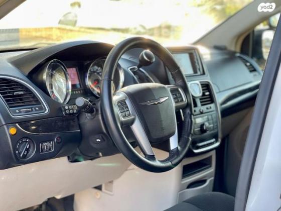 קרייזלר גראנד וויאג'ר Touring אוט' 7 מק' 3.6 (279 כ''ס) בנזין 2012 למכירה באשדוד