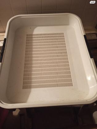 2 ארגזים ככלובים