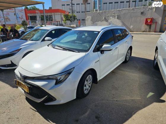 טויוטה קורולה הייבריד Space סטיישן אוט' 1.8 (98 כ''ס) בנזין 2019 למכירה באשדוד
