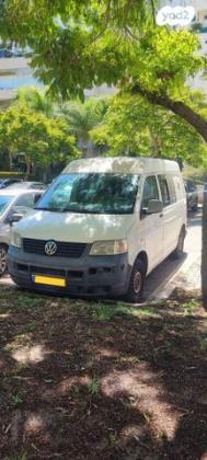 פולקסווגן טרנספורטר מסחרי/נוסעים קצר אוט' דיזל 3 מק' 3 דל' 2.5 (130 כ''ס) דיזל 2008 למכירה בתל אביב יפו