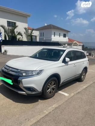 מיצובישי אאוטלנדר Instyle אוט' 7 מק' 2.0 (150 כ"ס) בנזין 2017 למכירה במגדל