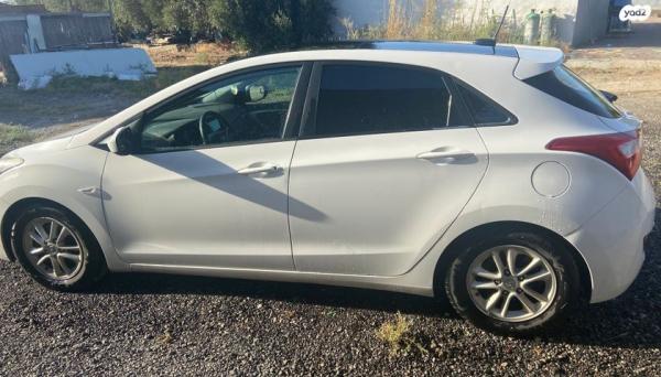 יונדאי i30 Premium אוט' 1.6 (135 כ''ס) בנזין 2013 למכירה בקרית גת