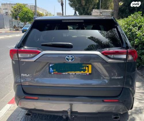 טויוטה RAV4 הייבריד E-xperience הייבריד 5 דל' אוט' 2.5 (178 כ''ס) בנזין 2019 למכירה בתל אביב יפו