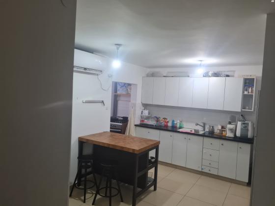 גאולה 14 (קרית שרת)