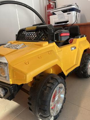 ג״יפ שווה ומרווח עם אורות