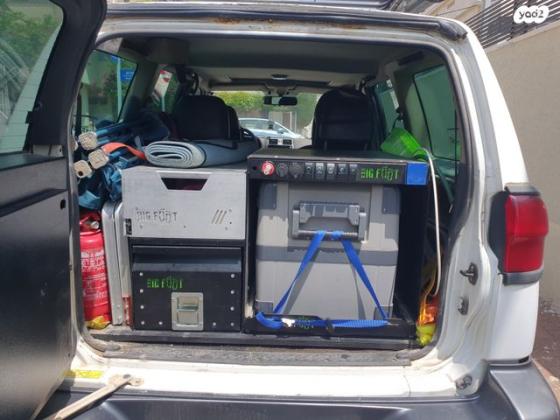 ניסאן טראנו ארוך 4X4 SE אוט' דיזל 3.0 (154 כ''ס) דיזל 2005 למכירה בחולון