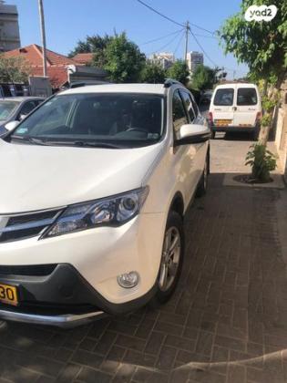טויוטה RAV4 ארוך 4X4 Premium אוט' 2.0 (151 כ''ס) בנזין 2014 למכירה בראשון לציון