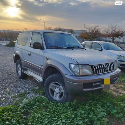 טויוטה לנד קרוזר פרדו קצר 4X4 STD אוט' דיזל 3.0 (125 כ''ס) דיזל 2000 למכירה במודיעין מכבים רעות