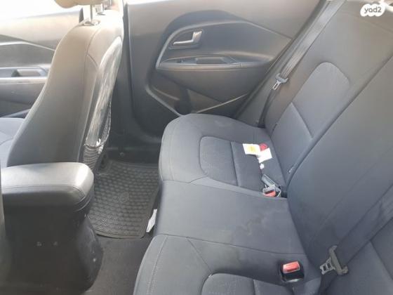 קיה ריו LX הצ'בק אוט' 1.4 (109 כ''ס) בנזין 2012 למכירה ברעננה