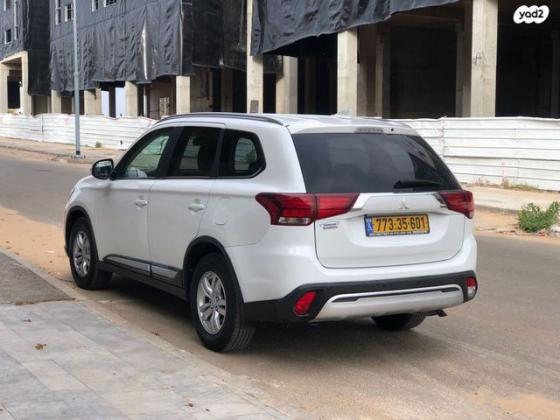 מיצובישי אאוטלנדר Intense אוט' 7 מק' 2.0 (150 כ"ס) בנזין 2019 למכירה באבן יהודה