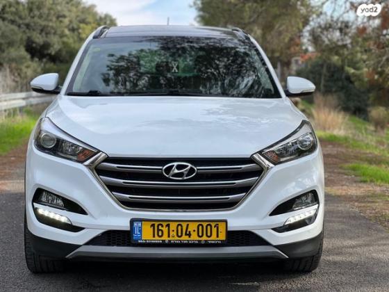 יונדאי טוסון Luxury אוט' בנזין 2.0 (155 כ"ס) בנזין 2018 למכירה בנצרת