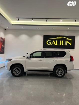 טויוטה לנד קרוזר ארוך 4X4 Limited אוט' דיזל 7 מק' 2.8 (177 כ"ס) דיזל 2019 למכירה בעפולה