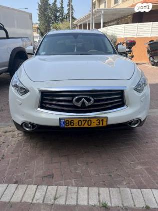 אינפיניטי QX70 / FX37 4X4 GT Premium אוט' 3.7 (320 כ"ס) בנזין 2014 למכירה בראשון לציון