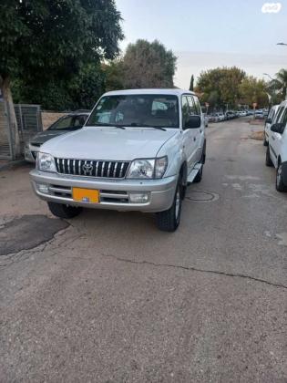טויוטה לנד קרוזר פרדו ארוך 4X4 Luxury אוט' בנזין 5 מק' 3.4 (180 כ''ס) בנזין 2003 למכירה בשוהם