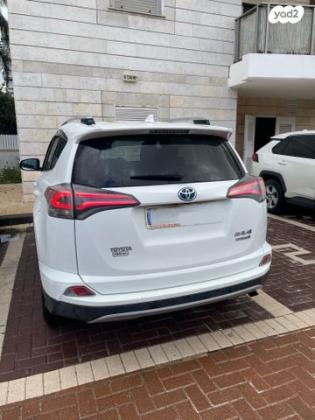 טויוטה RAV4 הייבריד Premium הייבריד אוט' 2.5 (155 כ''ס) בנזין 2018 למכירה בנתניה