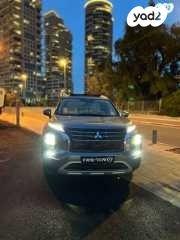 מיצובישי אאוטלנדר Luxury אוט' 7 מק' 2.5 (181 כ"ס) בנזין 2021 למכירה בתל אביב יפו