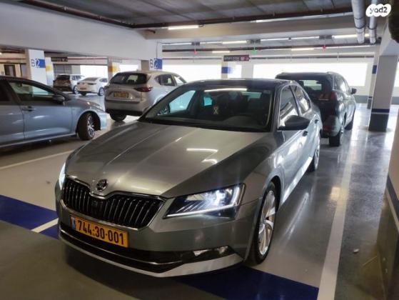 סקודה סופרב (עד 2019) Style אוט' 1.5 (150 כ''ס) בנזין 2019 למכירה בירושלים