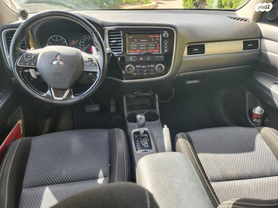 מיצובישי אאוטלנדר Instyle אוט' 7 מק' 2.0 (150 כ"ס) בנזין 2016 למכירה בעומר