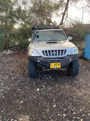 יונדאי טאראקן 4X4 GLS אוט' דיזל 5 מק' 2.9 (165 כ''ס) דיזל 2005 למכירה במודיעין מכבים רעות