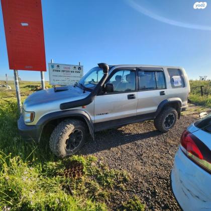 איסוזו טרופר ארוך 4X4 S אוט' דיזל 3.0 (159 כ''ס) דיזל 2000 למכירה בקצרין