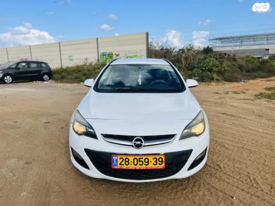 אופל אסטרה Enjoy סטיישן אוט' 1.4 (140 כ"ס) בנזין 2016 למכירה בחדרה