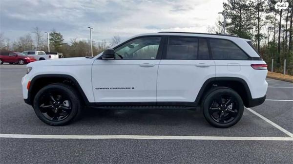 ג'יפ / Jeep גרנד צ'ירוקי 4X4 Limited אוט' 5 מק' 3.6 (286 כ''ס) ק'-2 בנזין 2023 למכירה בהרצליה