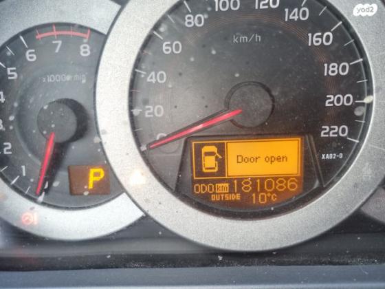 טויוטה RAV4 ארוך 4X4 GLI אוט' 2.0 (158 כ''ס) בנזין 2010 למכירה בירושלים