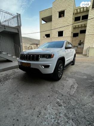 ג'יפ / Jeep גרנד צ'ירוקי 4X4 Laredo Plus אוט' 3.6 (286 כ''ס) בנזין 2020 למכירה בכפר מנדא
