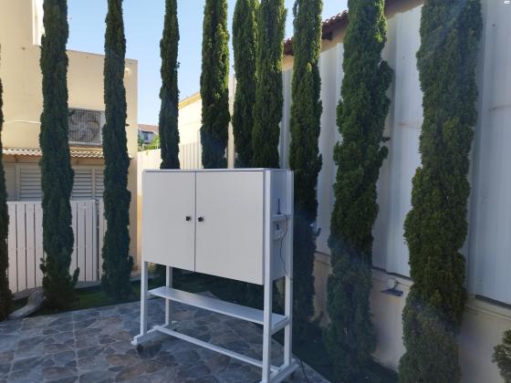 בידורית טלןויזיה 50 אינץ, ממיר