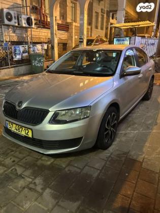 סקודה אוקטביה Ambition אוט' 1.2 (105 כ''ס) בנזין 2013 למכירה ברמת גן