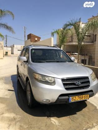 יונדאי סנטה פה 4X4 Executive אוט' דיזל 7 מק' 2.2 (150 כ''ס) דיזל 2009 למכירה ברהט
