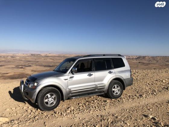 מיצובישי פג'רו ארוך 4X4 GLX אוט' דיזל 7 מק' 3.2 (165 כ''ס) דיזל 2001 למכירה בינוב