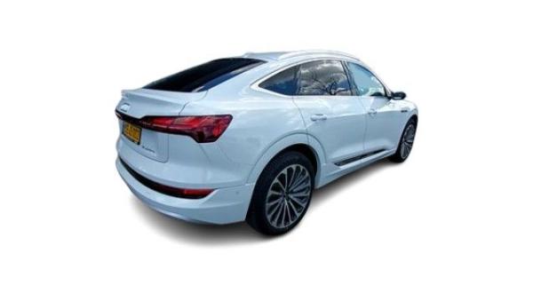 אאודי E-tron 4X4 Sportback ADV Luxury אוט' חשמלי (408 כ''ס) חשמלי 2022 למכירה ב